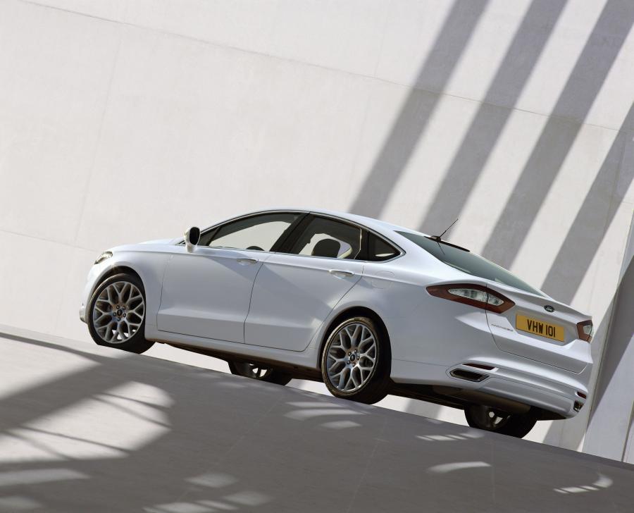  Ford Mondeo 2013 года  (фото 2 из 2)